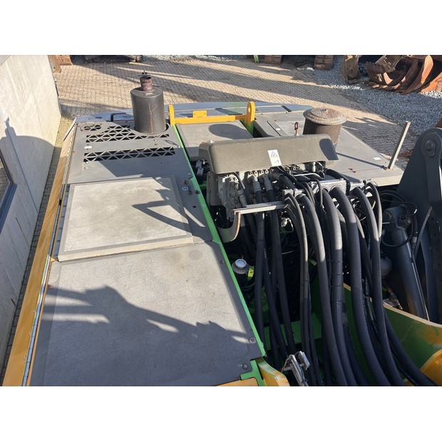 2010 SENNEBOGEN 835R-43037054