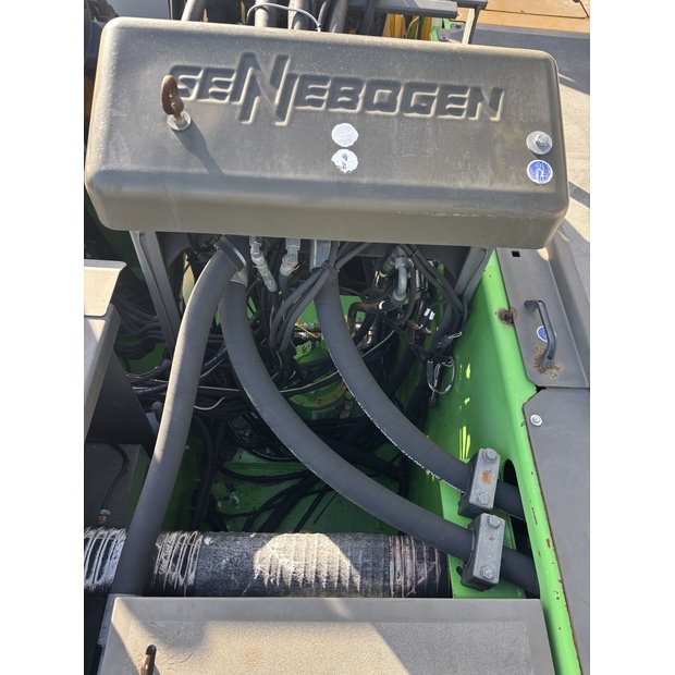 2010 SENNEBOGEN 835R-43037057