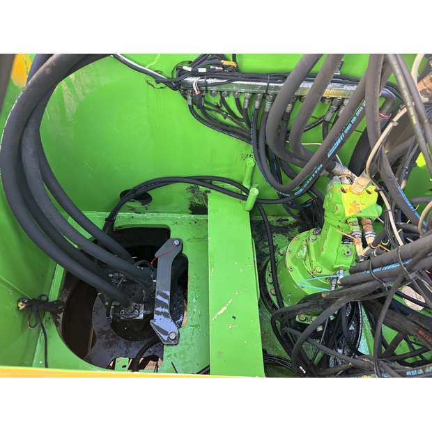 2010 SENNEBOGEN 835R-43037059