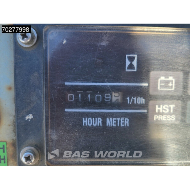 2015 MOROOKA MST300VDR-43044611