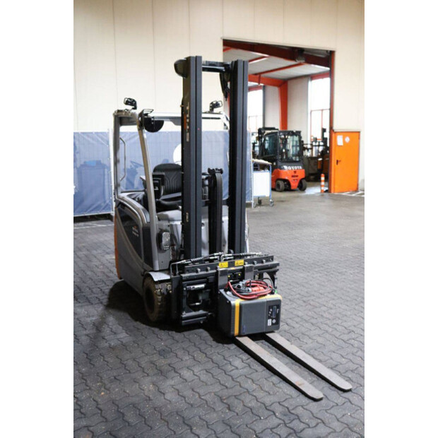 2023 Still RX20-18-43045103