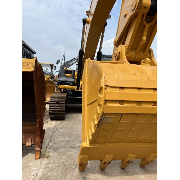 2024 Caterpillar 320DL-43045323