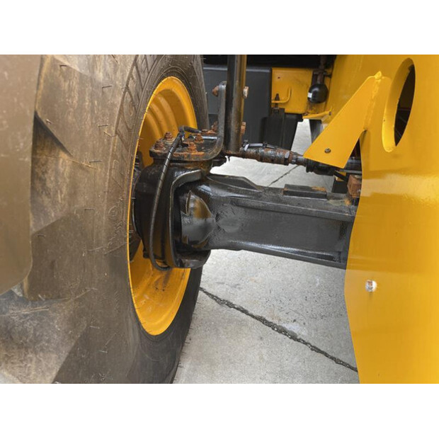 2018 JCB 531-70-43045563