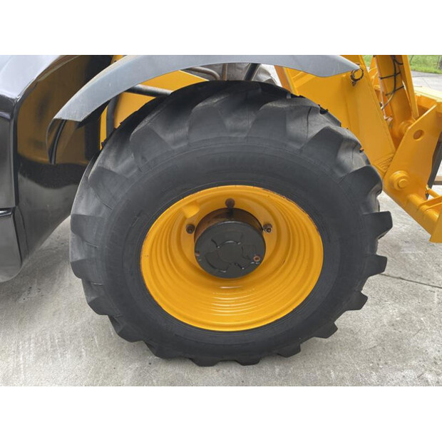 2018 JCB 531-70-43045567