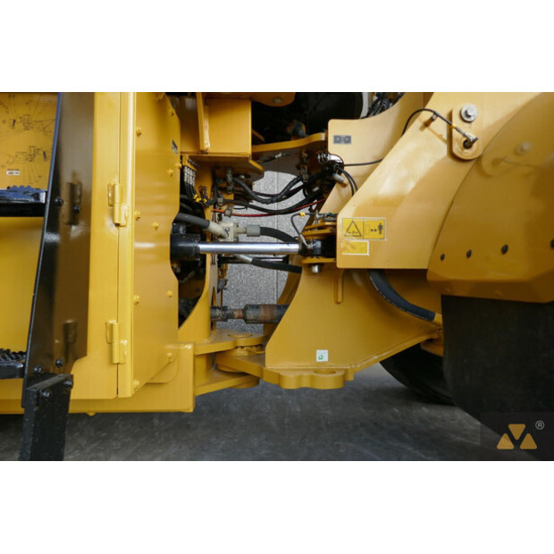 2017 Caterpillar 966M-43045657