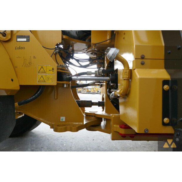 2017 Caterpillar 966M-43045658