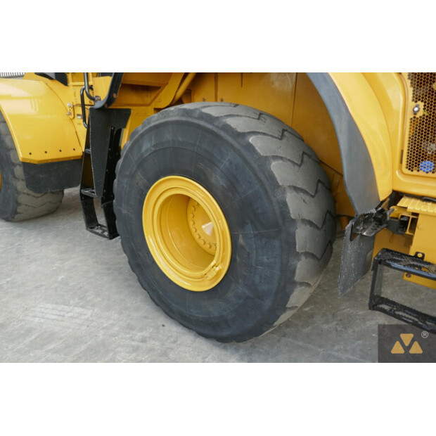 2017 Caterpillar 966M-43045668