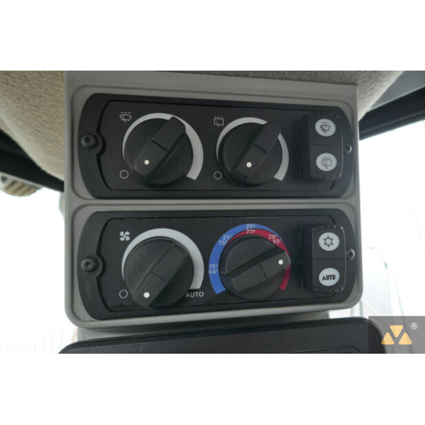 2017 Caterpillar 966M-43045680