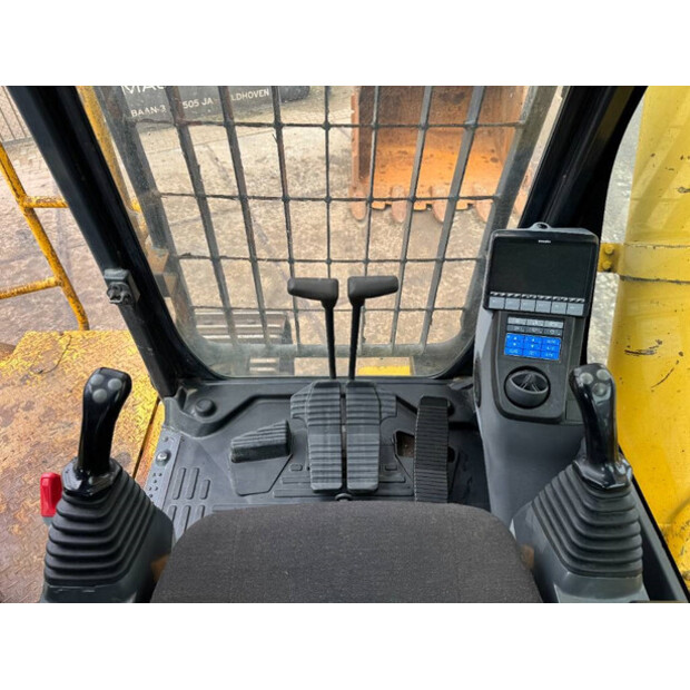 2015 Komatsu PC700LC-8EO-43045968