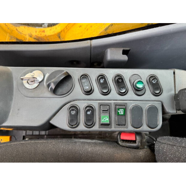 2015 Komatsu PC700LC-8EO-43045969