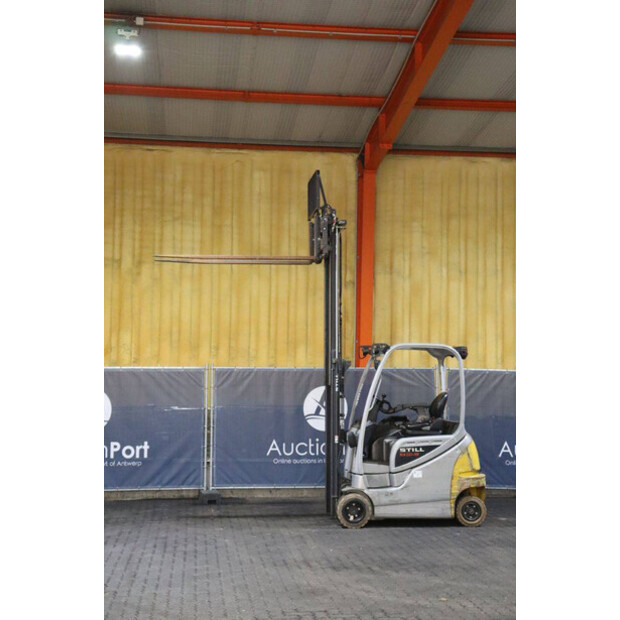 2015 Still RX20-18-43046458