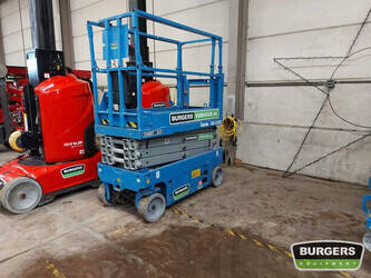 صورة ل رافعات مقصية 2014 جيني GS1932