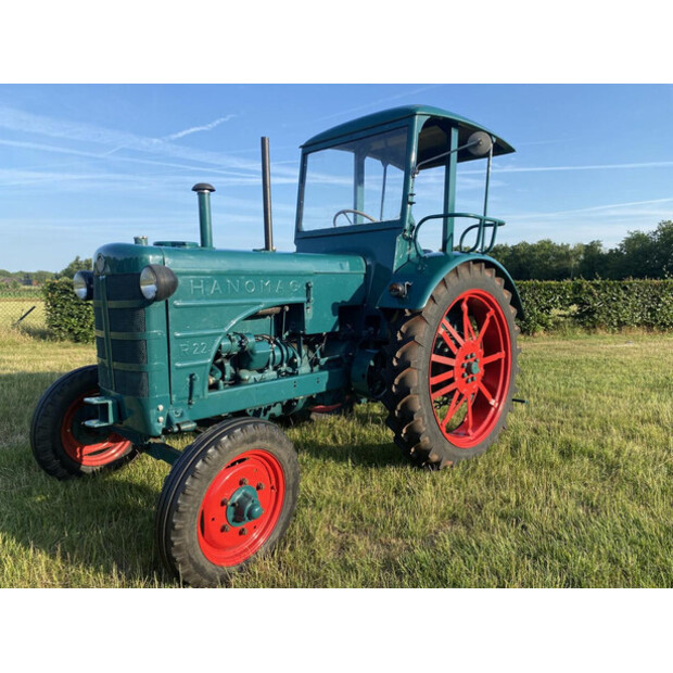 1953 هانومج R22-43047239