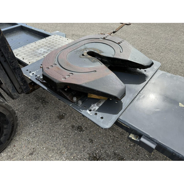 2012 ألوماك OTHERS-43047388