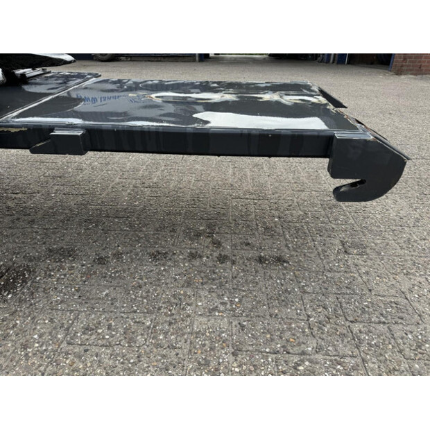 2012 ألوماك OTHERS-43047394