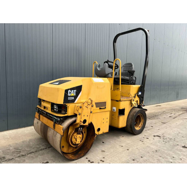 2012 كاتربيلر CC24-43047688