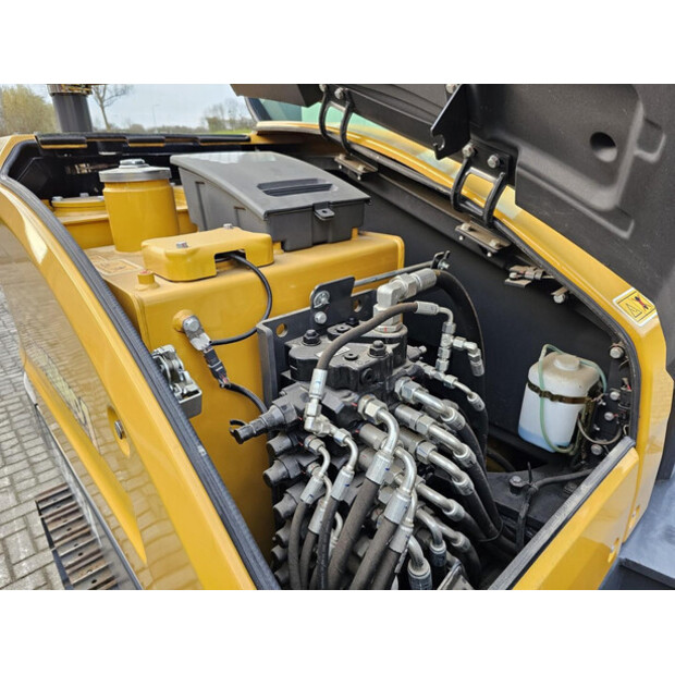 2023 XCMG XE60GA-43048165