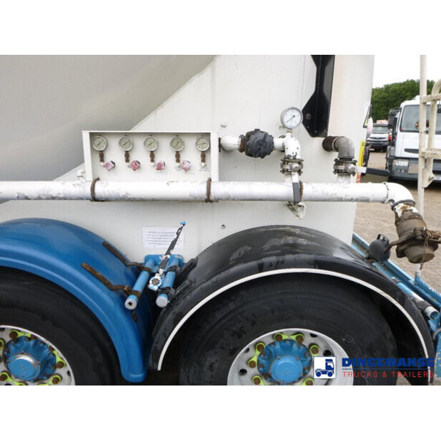 2010 سبيتزر OTHERS-43048415