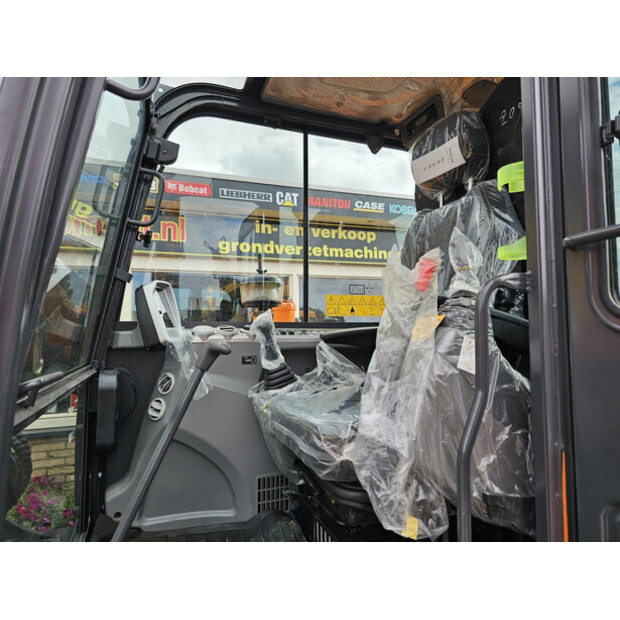 2024 Develon DX60E-10N-43048574