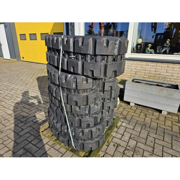 2019 BOBCAT T590-43048866