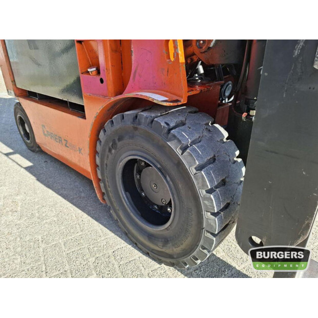 2002 CARER Z65K-43048962