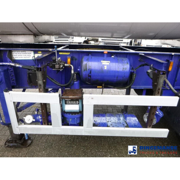 2005 أم آند جي OTHERS-43049085