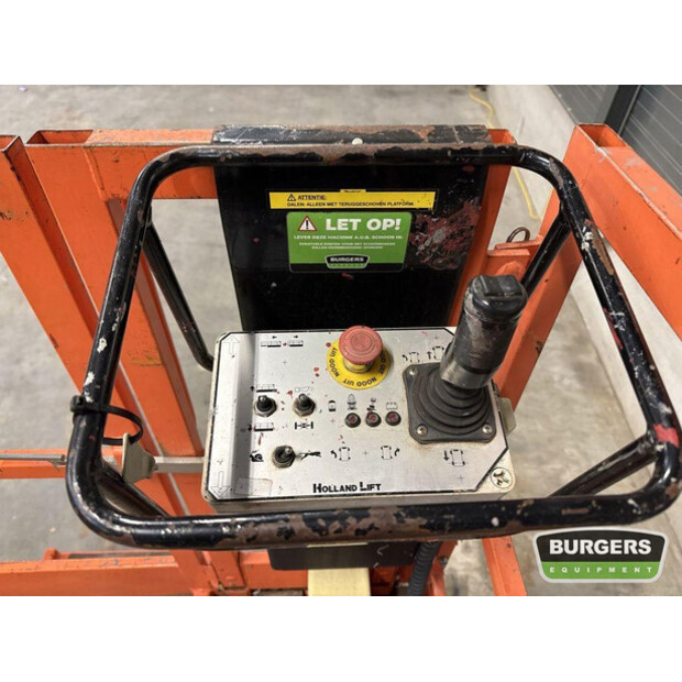 2010 Holland Lift X-105 EL18-43049235