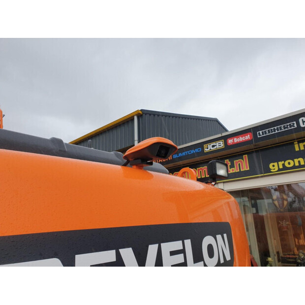 2023 ديفيلون DX140LC-43049362