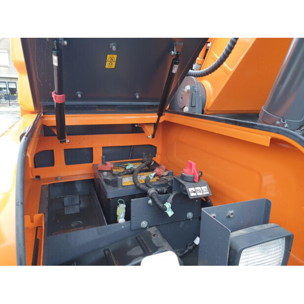 2023 ديفيلون DX140LC-43049366