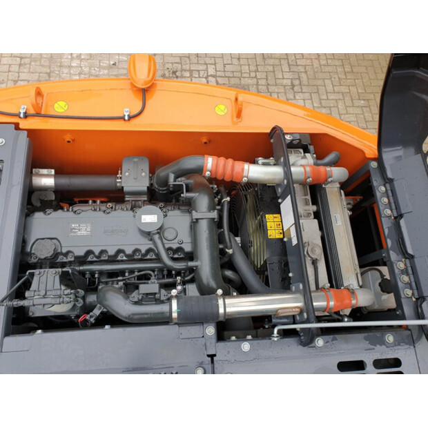 2023 ديفيلون DX140LC-43049387