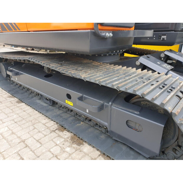 2023 ديفيلون DX140LC-43049432