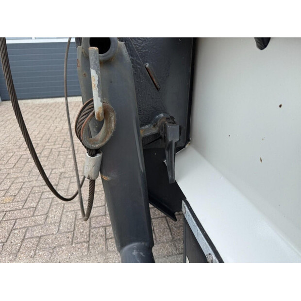 2009 Volvo OTHERS-43049583