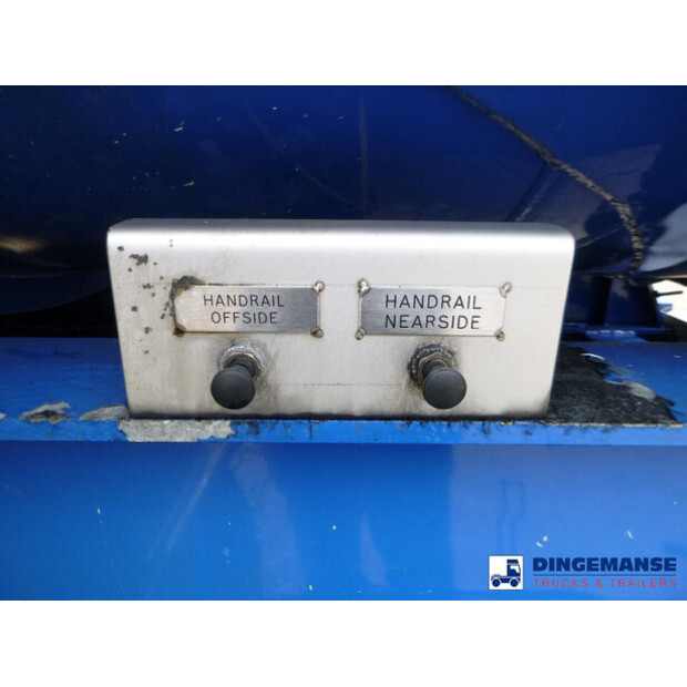 2002 LAG OTHERS-43049639