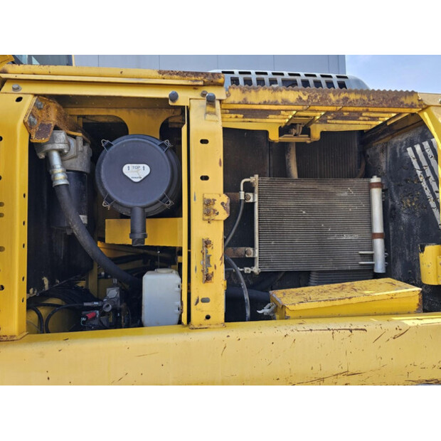 2011 كوماتسو PC210LC-8-43049700