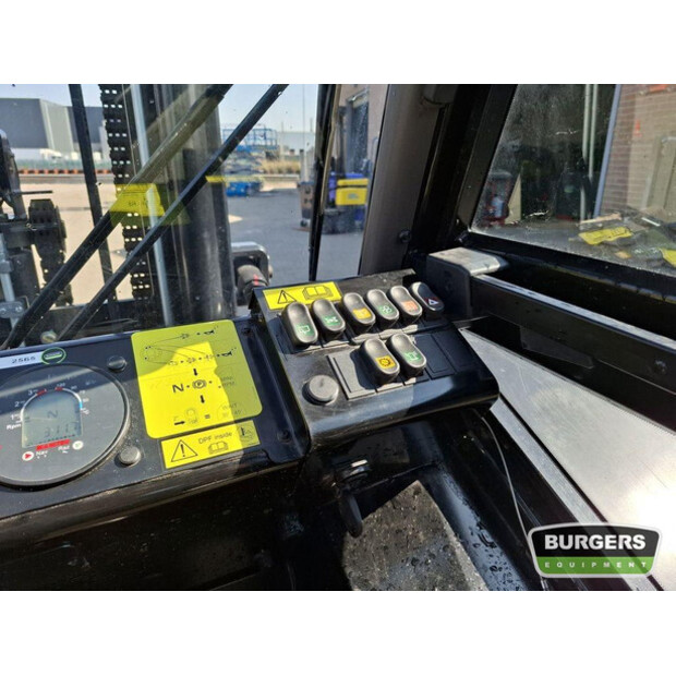 2023 مانيتو M50-4-43049705