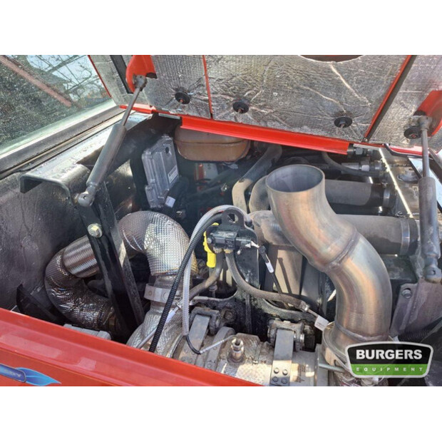 2023 مانيتو M50-4-43049726