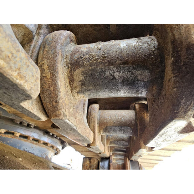 2011 كوماتسو PC210LC-8-43049731