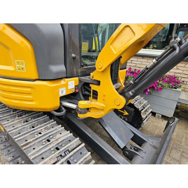 2025 XCMG XE27U-43049833