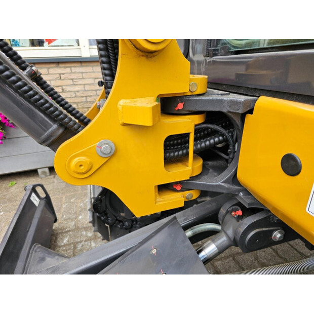 2025 XCMG XE27U-43049837