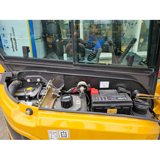 2025 XCMG XE27U-43049842