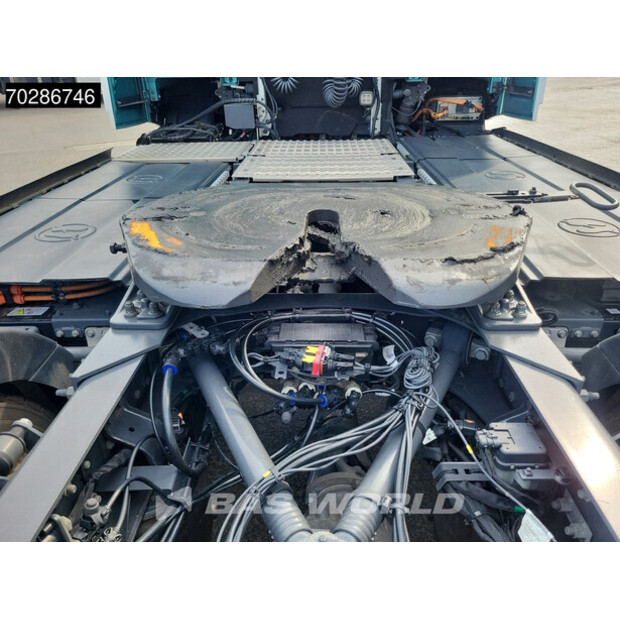 2022 Volvo FM12-43050090