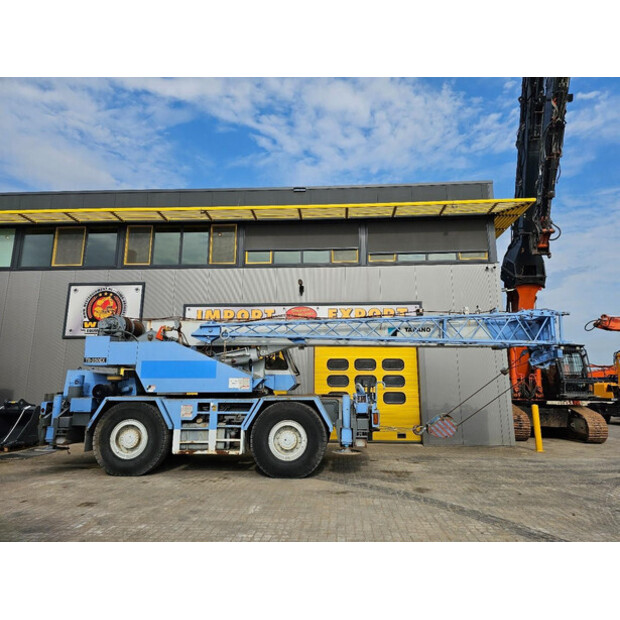 2001 TADANO TR250E-43050348