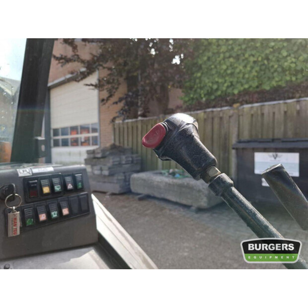 2018 مانيتو MH25-4-43050350