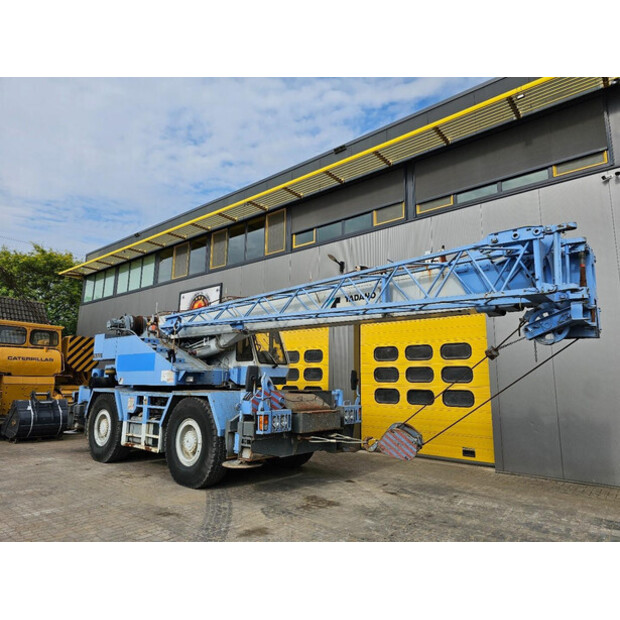 2001 TADANO TR250E-43050351