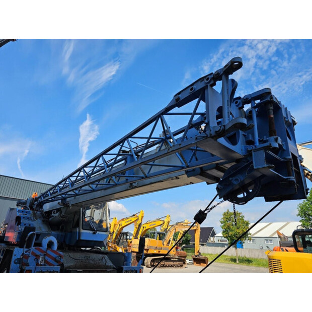 2001 TADANO TR250E-43050363