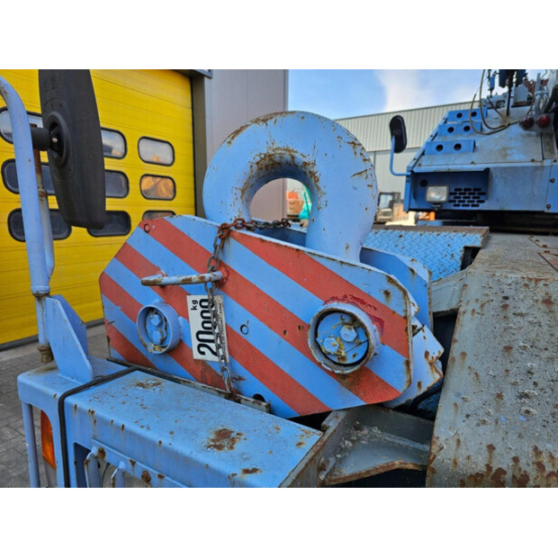 2001 TADANO TR250E-43050367