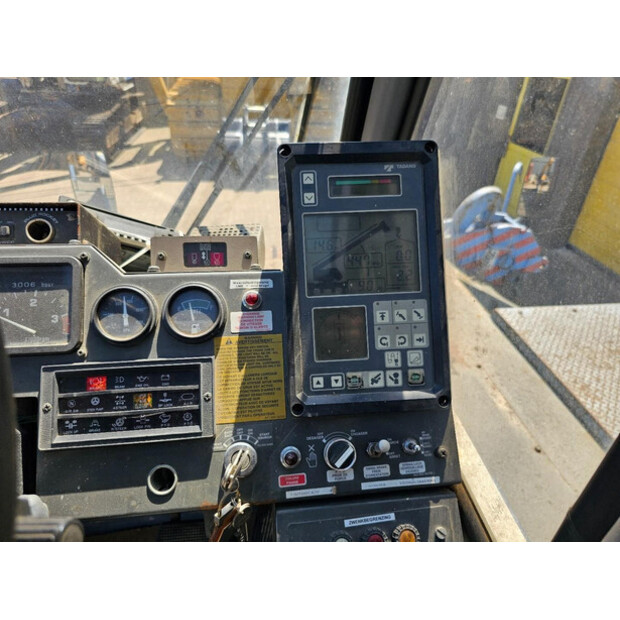 2001 TADANO TR250E-43050397