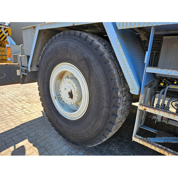 2001 TADANO TR250E-43050438