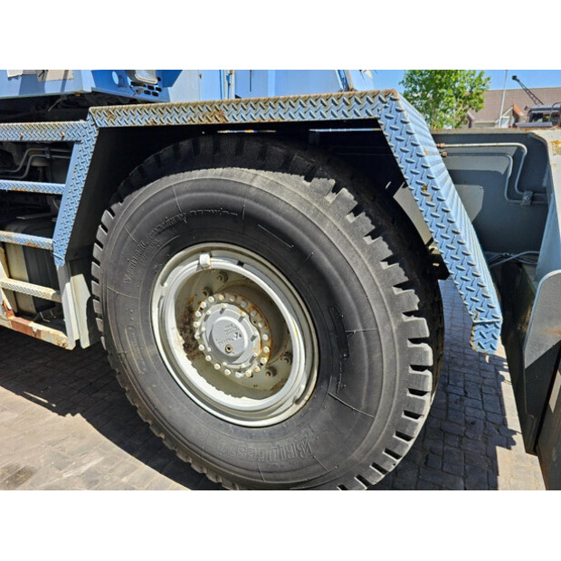 2001 TADANO TR250E-43050447