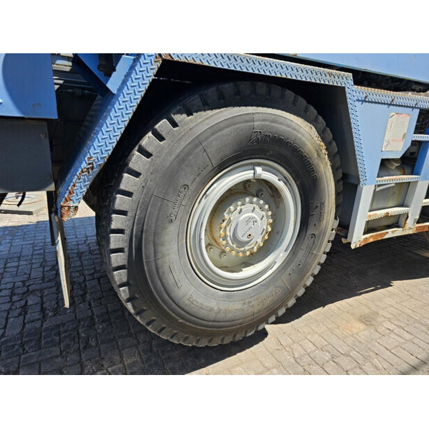 2001 TADANO TR250E-43050449